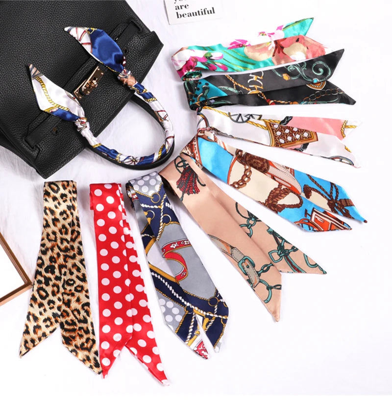 Foulard long et fleuri Flavie