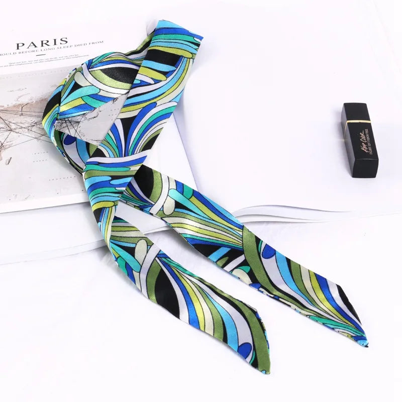 Foulard long et fleuri Flavie