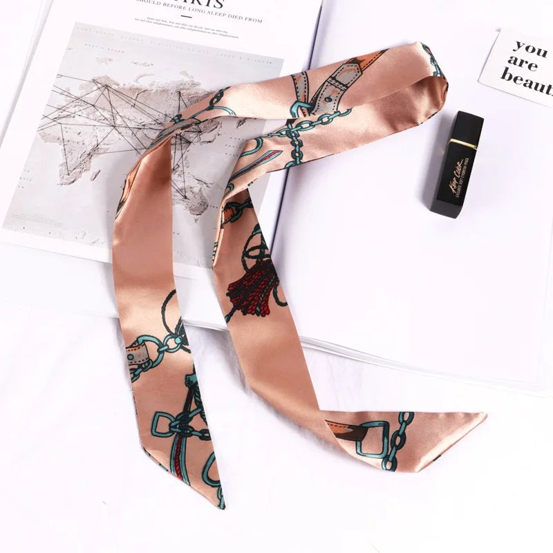 Foulard long et fleuri Flavie