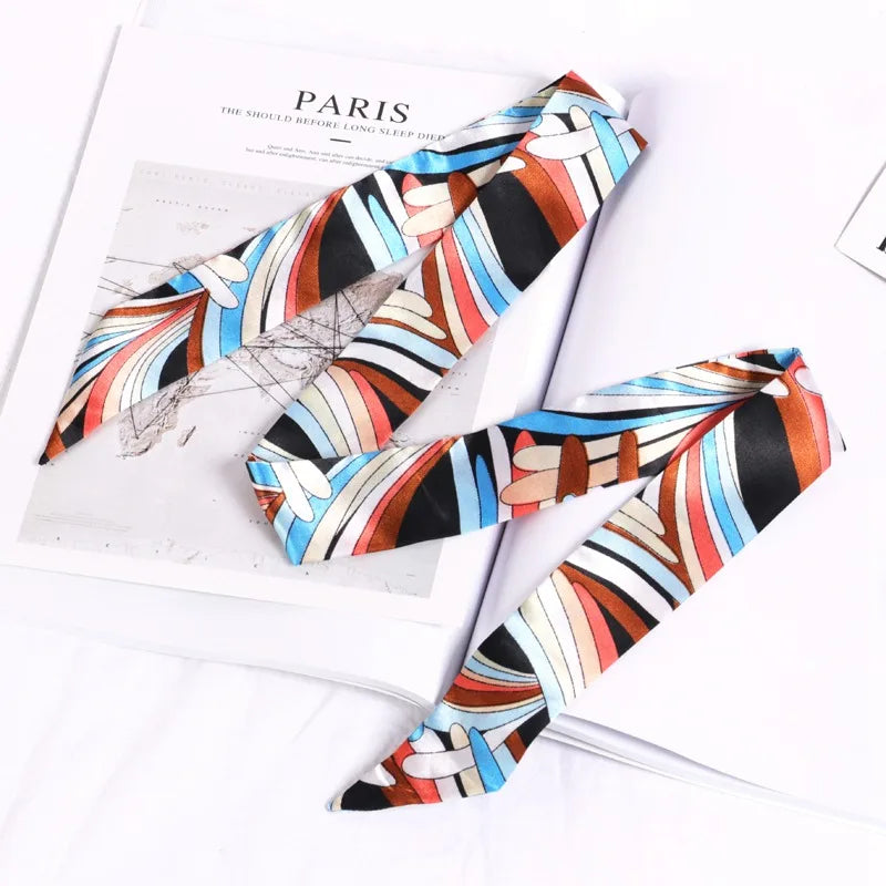 Foulard long et fleuri Flavie
