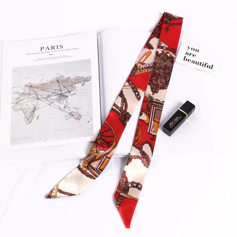 Foulard long et fleuri Flavie