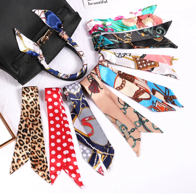 Foulard long et fleuri Flavie