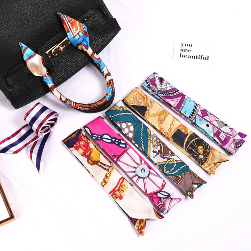 Foulard long et fleuri Flavie