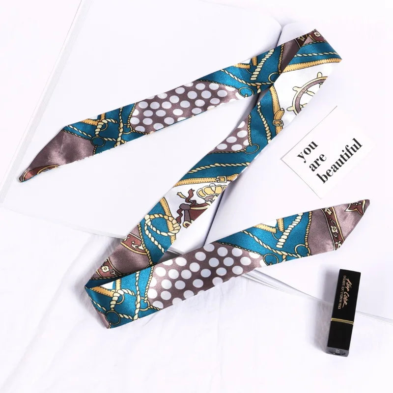 Foulard long et fleuri Flavie
