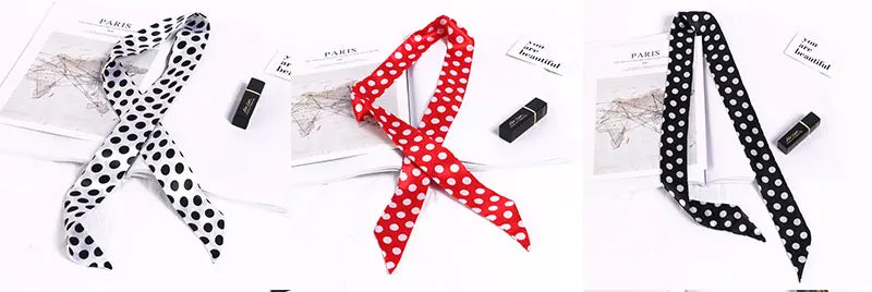 Foulard long et fleuri Flavie