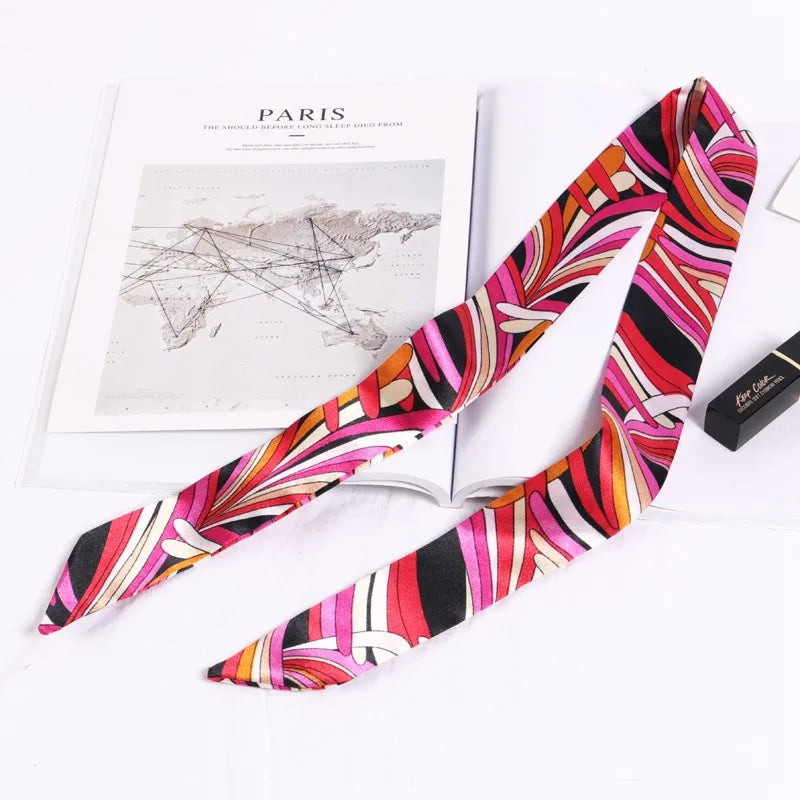 Foulard long et fleuri Flavie