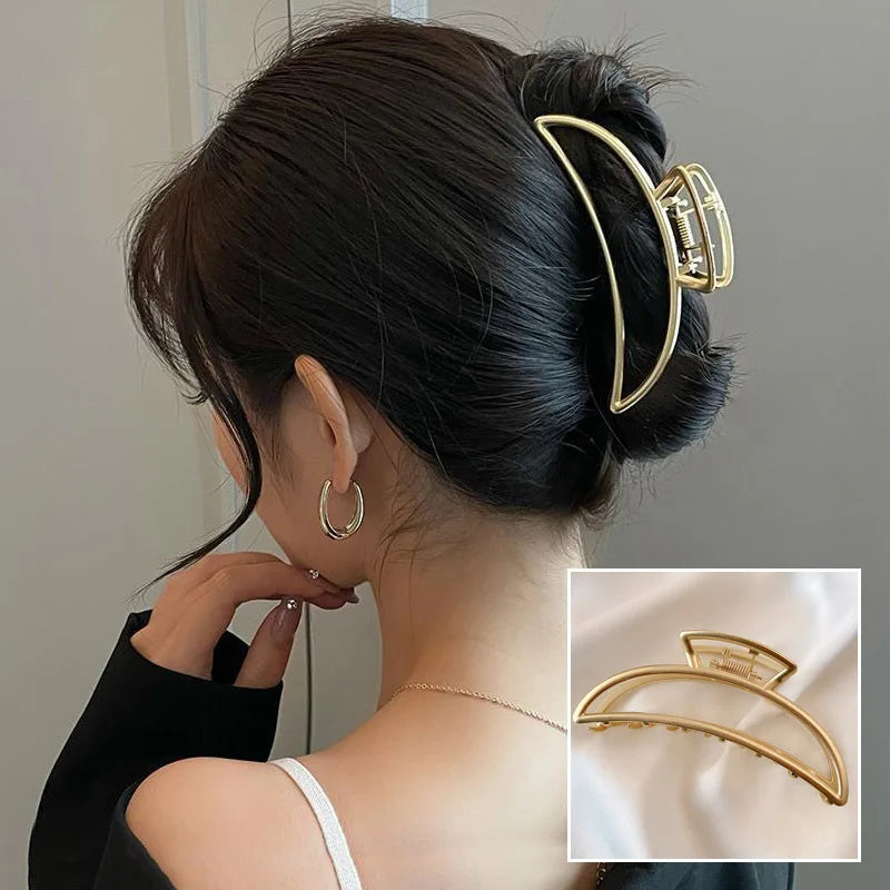 Pince à cheveux style coréen en métal