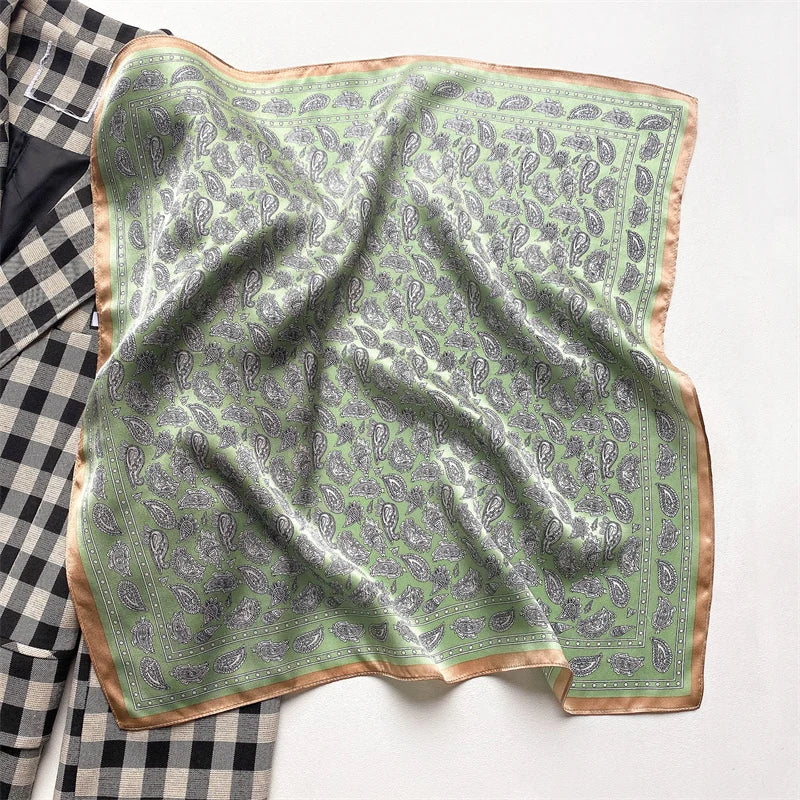 Foulard en soie Solène