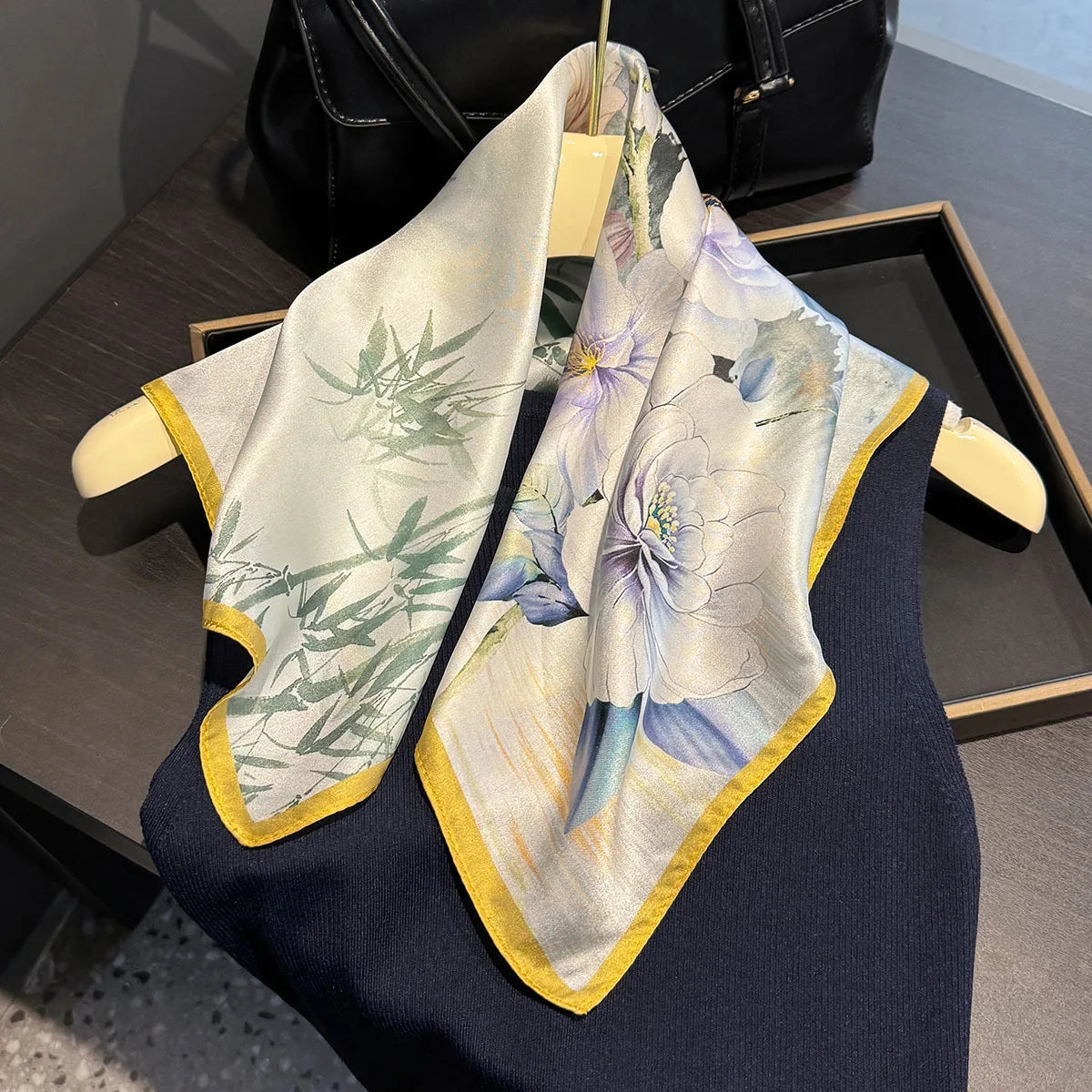 Foulard en soie Solène