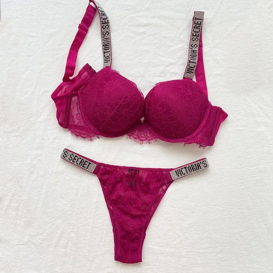 Ensemble Victoria's Secret Camilia