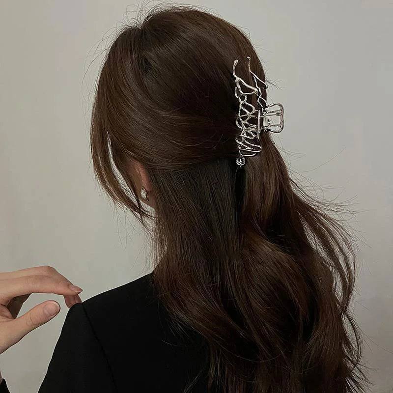 Pince à cheveux style coréen en métal