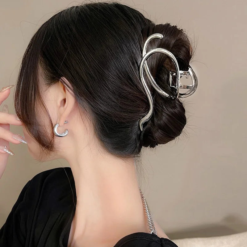 Pince à cheveux style coréen en métal