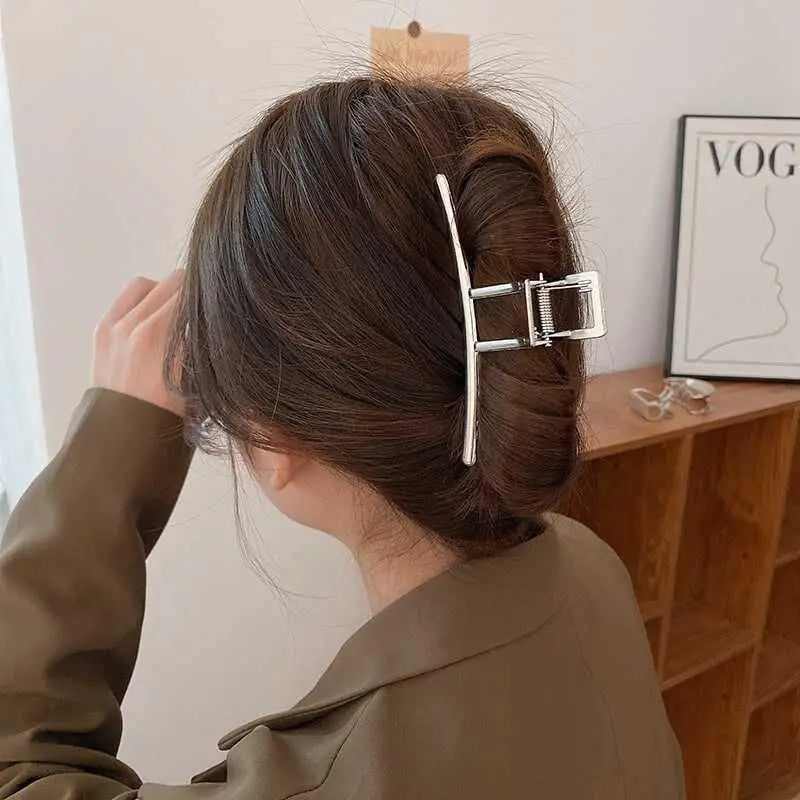 Pince à cheveux style coréen en métal