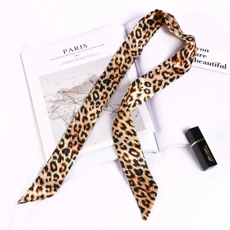 Foulard long et fleuri Flavie