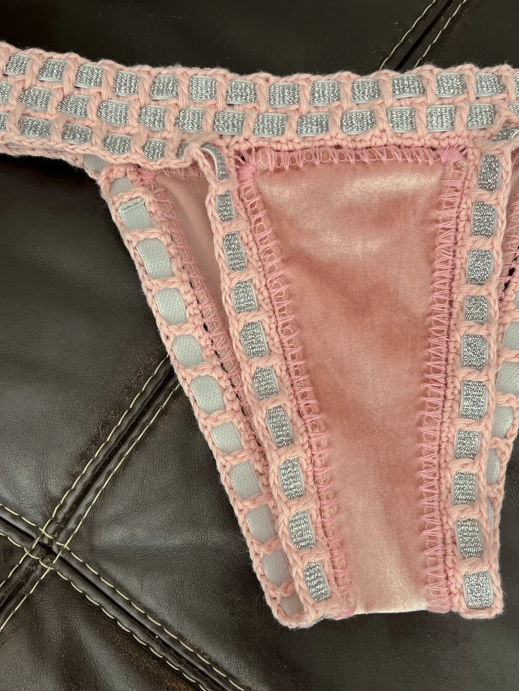 Bikini triangle en crochet Abba