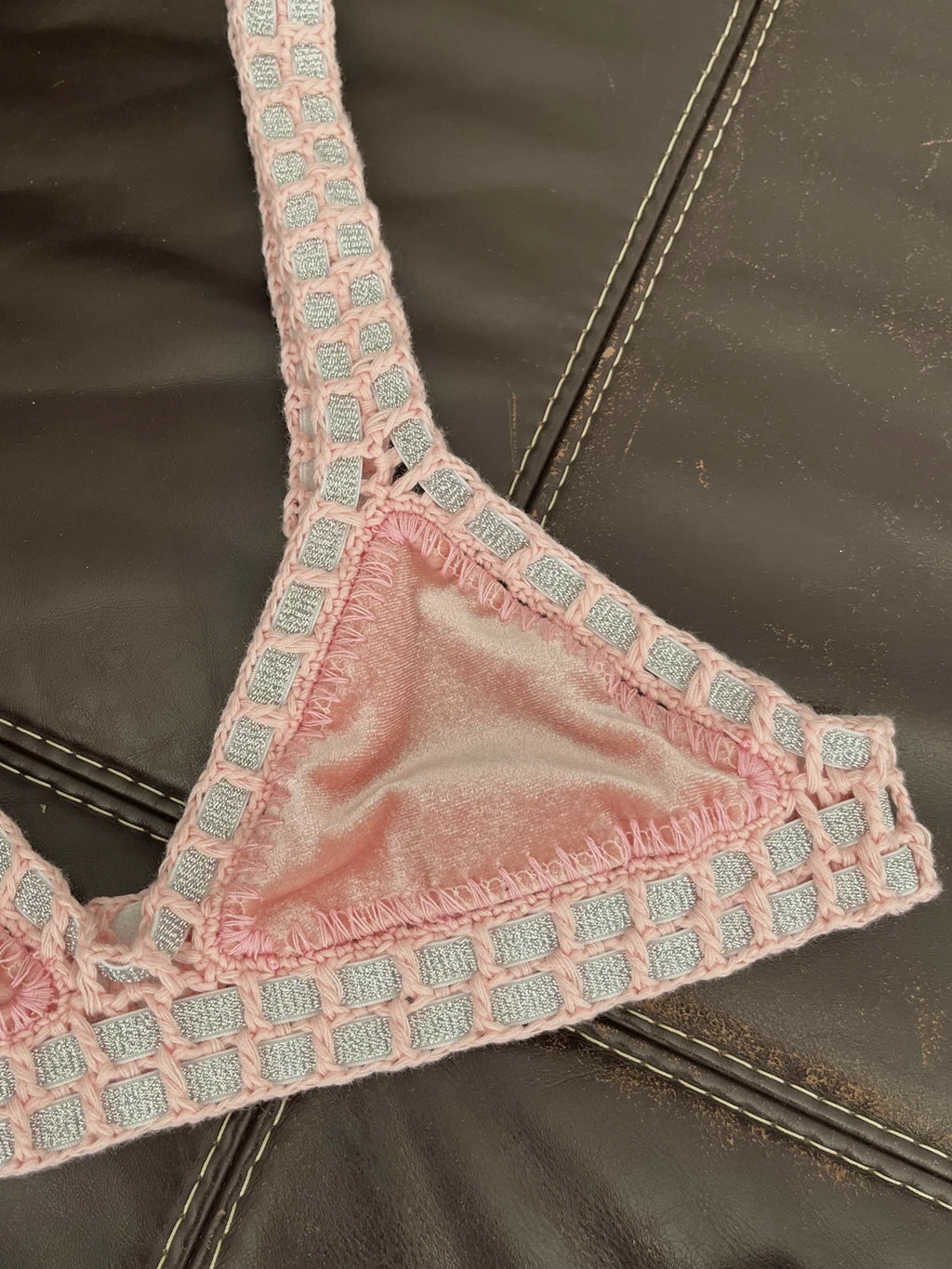 Bikini triangle en crochet Abba