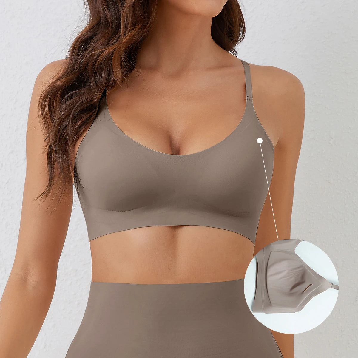 Soutien-gorge sans armatures