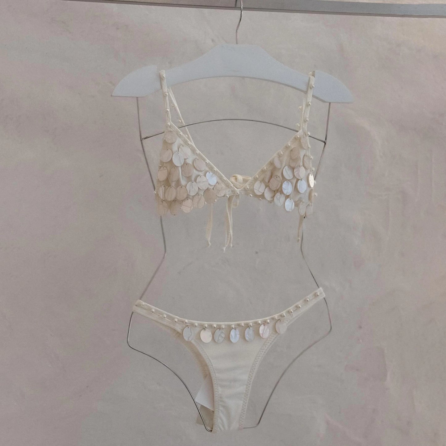 Bikini Tess
