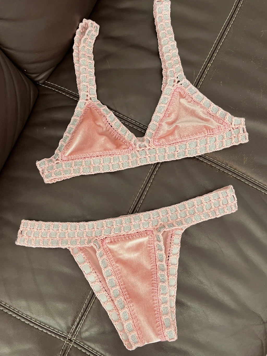 Bikini triangle en crochet Abba